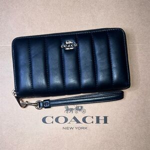 COACH Women's Zip-Around Wallet Black Quilted Nappa Leather Gold Hardware C4454